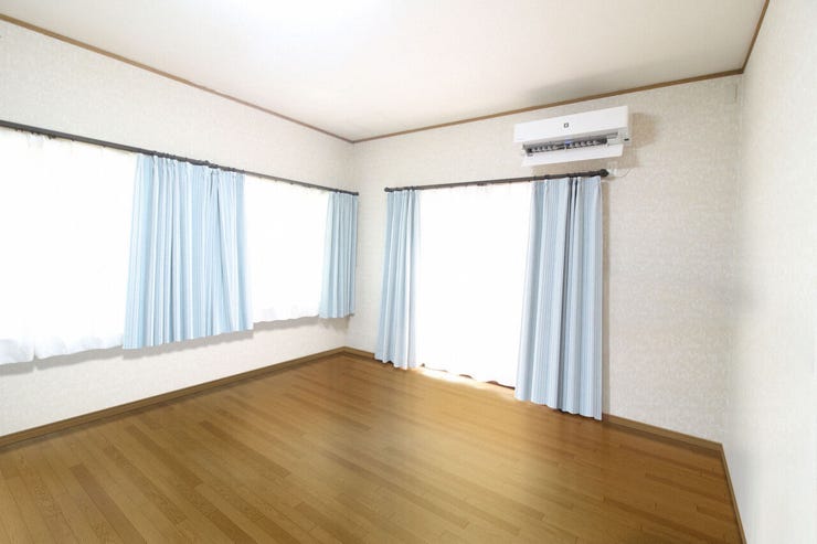 (CG加工の為、現況とは異なります。)
広さ約15帖のとても日当たりの良いLDKです。
ご家族との楽しいひと時をお過ごし頂けます。