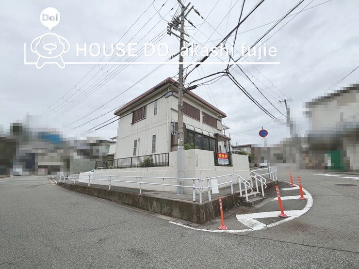 角地のため開放的です