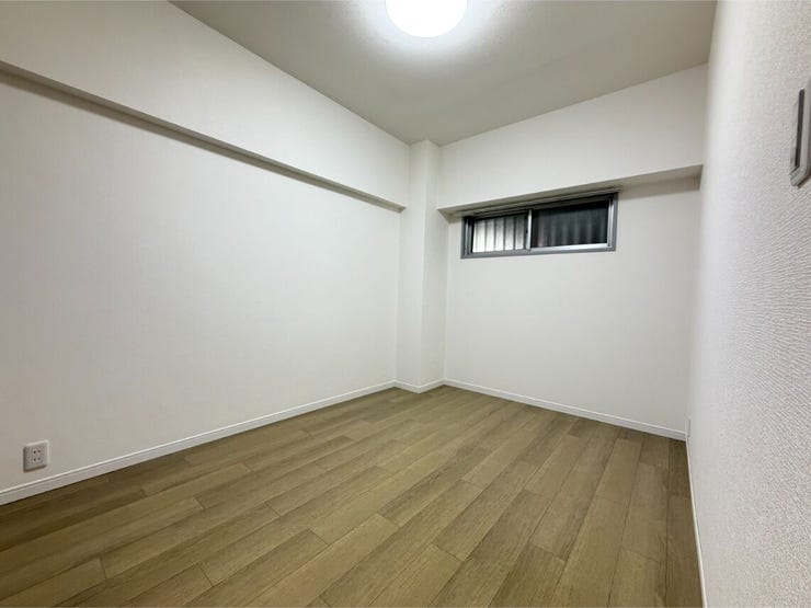 洋室5.6帖。