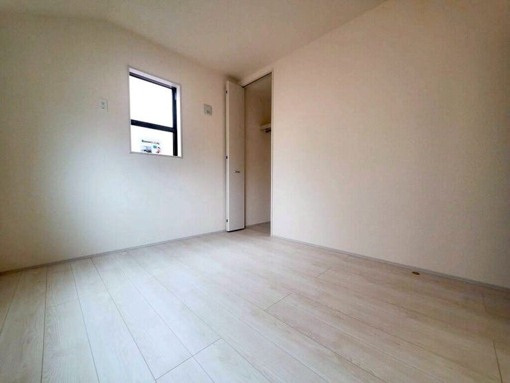 【Bedroom】主寝室や子ども部屋、在宅ワークにも使える洋室。暮らしに合わせて自由にレイアウトできます。