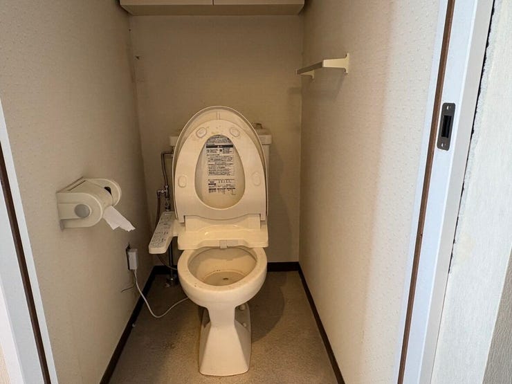 現在はリフォーム工事中ですが、これから新しい設備が入り、毎日を気持ちよくスタートできる場所に生まれ変わります。完成が待ち遠しいですね。