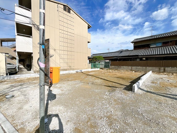 付近には緑や山など多く、豊かな自然の風景を望んでいただけます◎