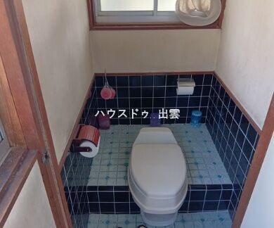 窓があり換気も容易に行えます。リフォームも行っておりますのでお気軽にご相談ください。見積もり出せます。