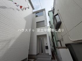 足立区千住緑町３丁目