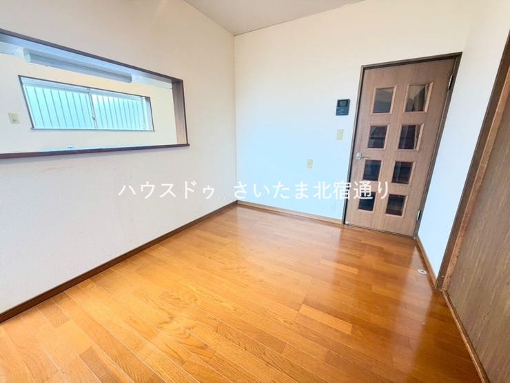 【LIVING】
リビングで家族団らん♪