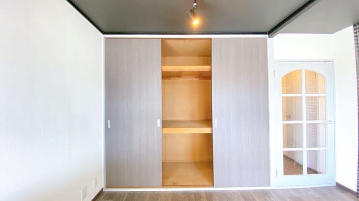 全居室に収納あり◎
お部屋がすっきりと片付きます。
