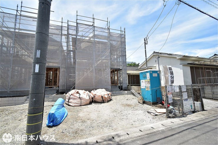桜ヶ丘１丁目 新築戸建 桜ヶ丘１丁目／２区画 【外観】令和8年6月13日　撮影
建築中ですが現地のご案内後に同仕様の建物室内のご見学可能です♪