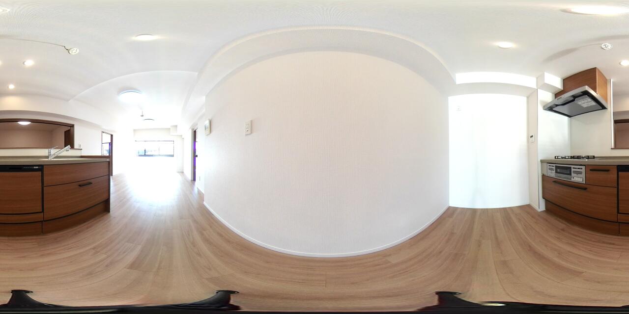 キッチンから見た360度写真です。