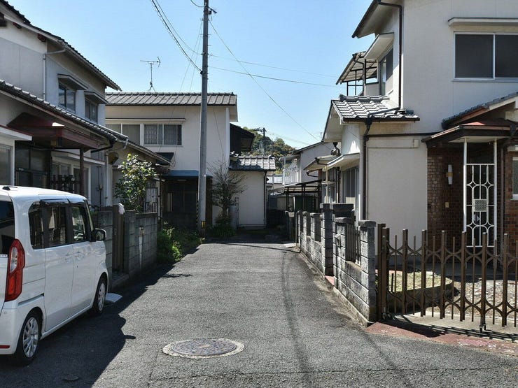 南側位置指定道路