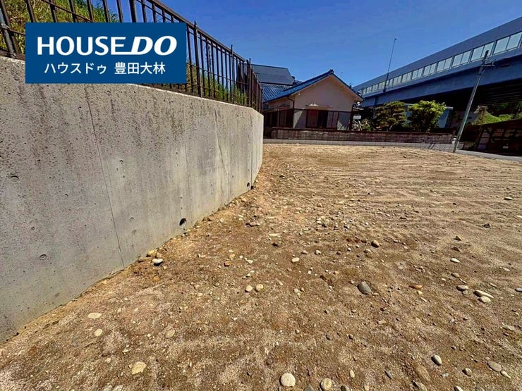 *寿恵野小学校・末野原中学校*
見るだけ聞くだけOK!【お気軽に資料請求!不動産のことならなんでも/ハウスドゥ豊田大林】