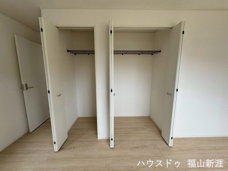 収納が二つに分かれているので物によって使い分けができます◎