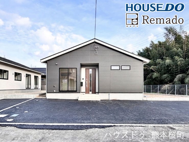 【外観】
■家の印象を決める「顔」■街並みに美しく調和しながら、帰るたびに誇らしく思える、あなたのためのシンボルです。