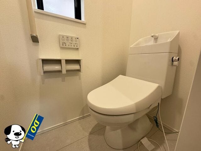 トイレは1階と2階にございますので混み合う時間帯も安心です◎