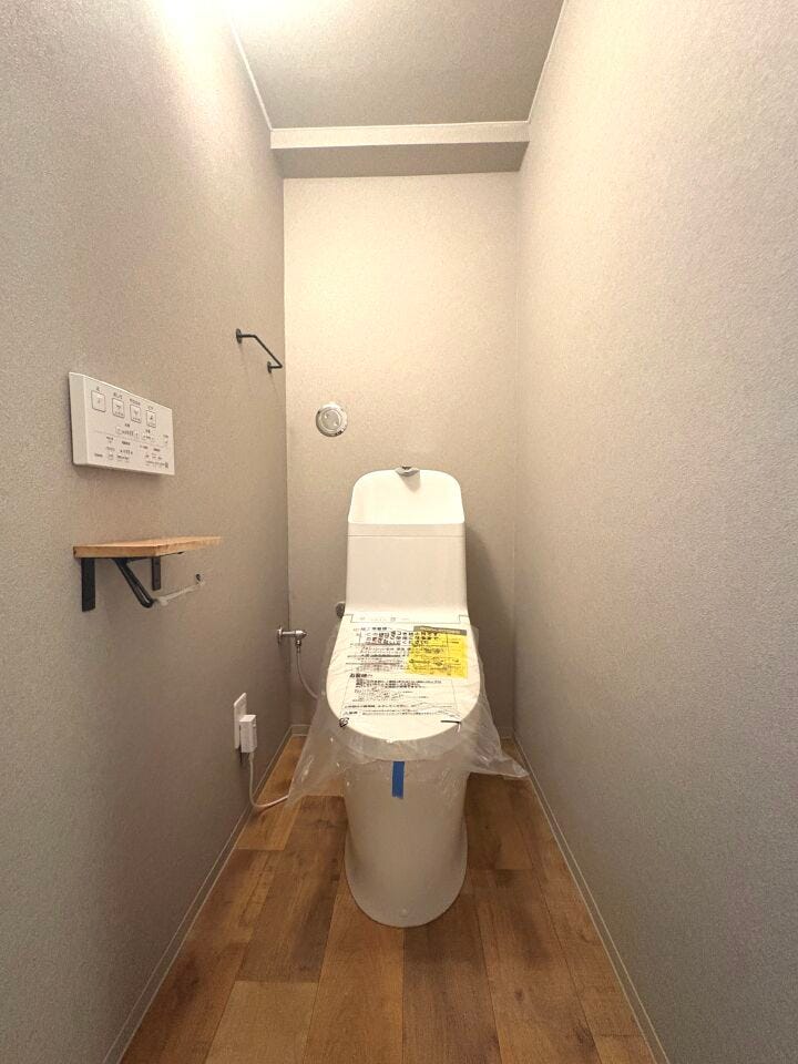温水洗浄便座付トイレ。