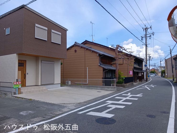 西から東に向かって撮影