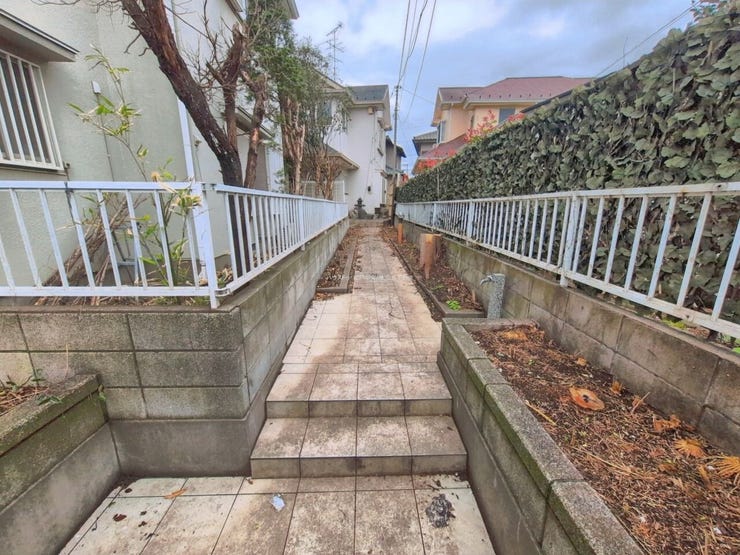 ◎玄関ポーチ(4/1撮影)