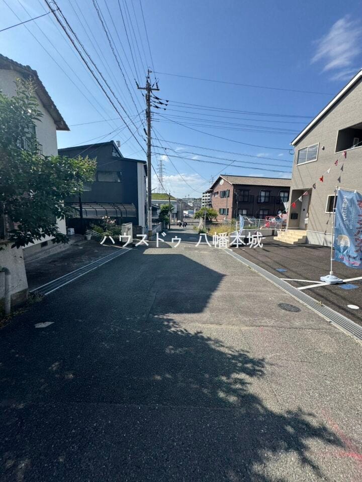 高低差がなく、車の出し入れもしやすいです♪