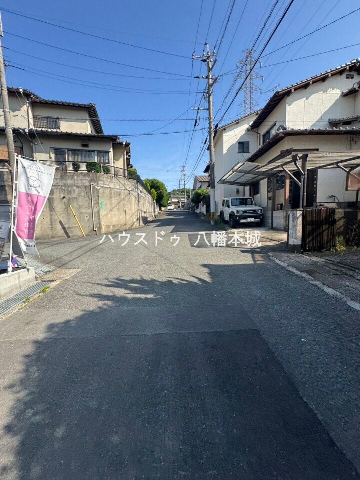 角地なので、敷地の周りにゆとりがあります。