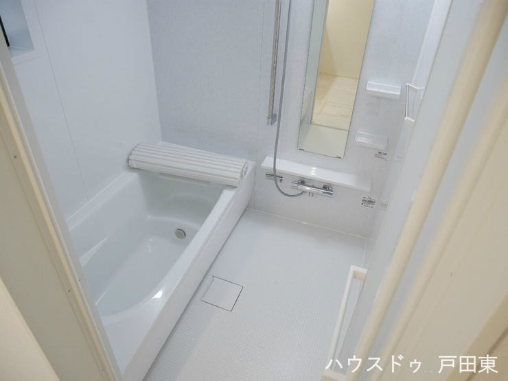 施工例 ゆったり足をのばして入れるお風呂で一日の疲れを癒してください