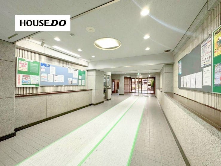 共用廊下まで丁寧に管理されており、住まい全体に安心感。管理体制の良さを感じられるマンションです。