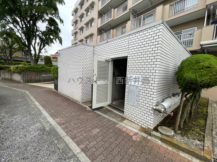 ゴミ置き場