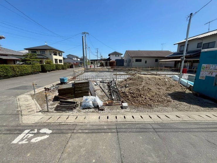 【外観】
2026/04現在建築中。