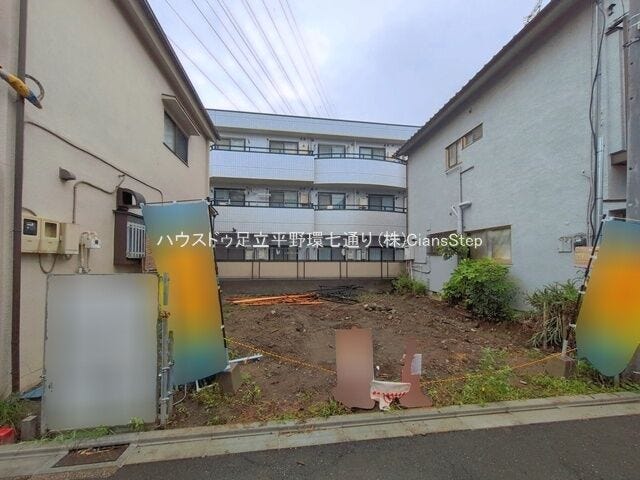 【外観写真】
現在建築中。完成現場で参考見学可能です。