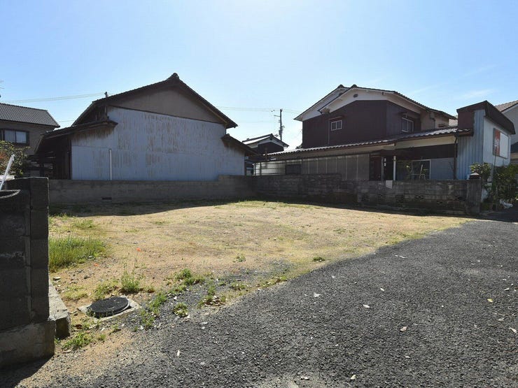 外観を北西側より撮影