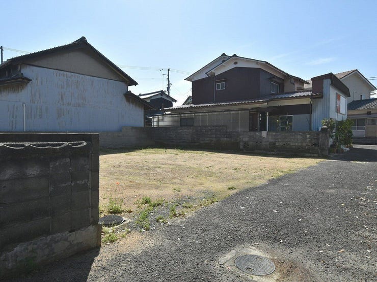 外観を北西側より撮影