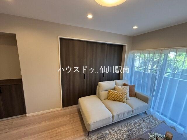 LDKは南東洋室引き戸を閉めても13.5帖♪