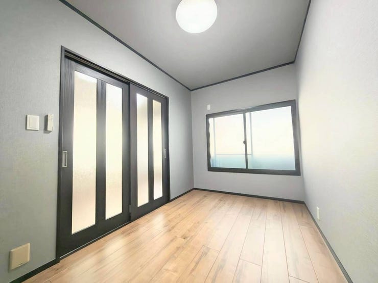 5帖の洋室です!
(間取り図2階の右上の部屋)