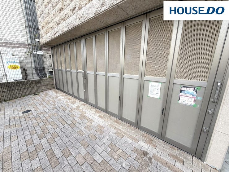 ゴミ置き場♪鍵があるので不法投棄も防ぐことができて安心☆囲いがあるのでカラスにゴミを漁られることも起こりにくい☆