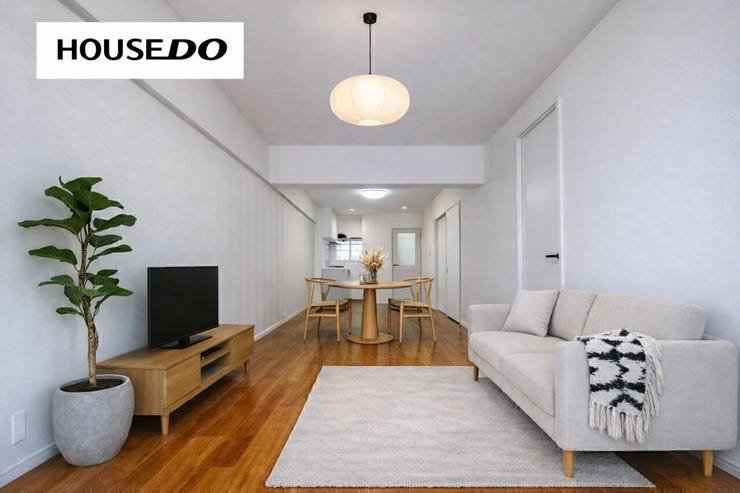 【リビング】
広々LDKで家具を置いてもゆったりお過ごしいただけます♪
※AIでインテリアを配置したイメージ図です