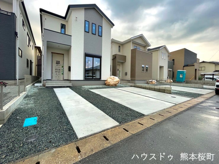 ■車と趣味の幅が広がる場所■単なる駐車スペースではない、洗車やタイヤ交換、DIYにも使える多目的な屋外スペースです。【撮影日:2026年8月31日】