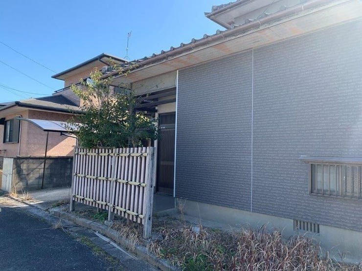 【外観】
西泉3丁目戸建 3LDK♪