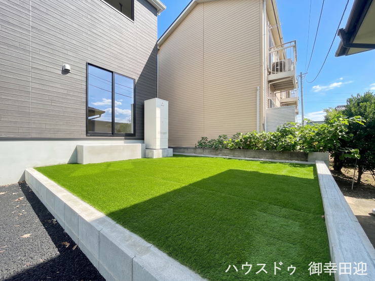 ■遊びと安らぎの多目的空間■子どもが安全に遊べ、ペットと触れ合い、大人も自然に癒やされる、暮らしを彩るスペースです。