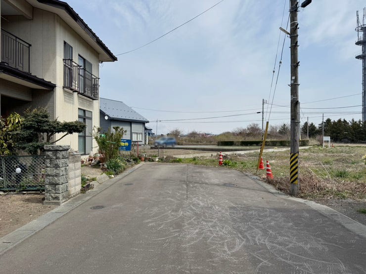 現地(2026年4月)撮影
◎建築条件無し◎
詳細は、ハウスドゥ 八戸下長までお気軽にお問い合わせくださいませ♪