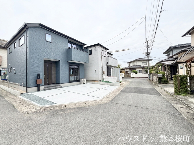 ■理想を叶える新しい暮らしの舞台■高いデザイン性と機能性を兼ね備えた住まい。ここで、家族の新しい物語が始まります。