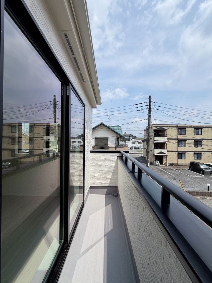 南バルコニーで毎日のお洗濯もラクラク快適♪