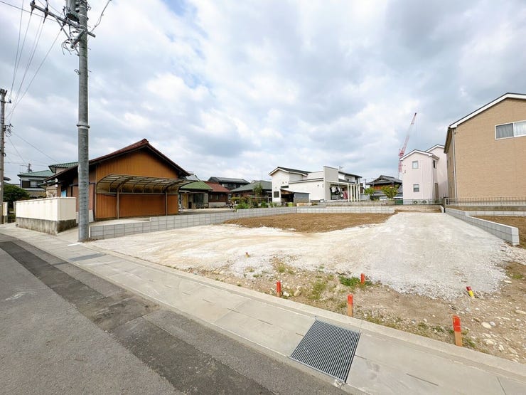 住宅購入の不安を一緒に解消しませんか?資金計画やローンの仕組みを分かりやすくご案内し、安心して住まい探しを進められるよう全力でサポートします!お気軽にご相談ください。お客様のペースに合わせて進めます!