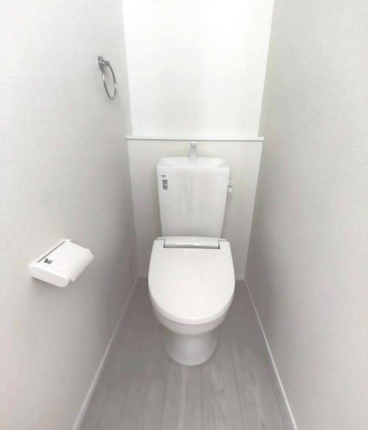 2階にもトイレがあり、朝の混雑の解消にも役立ちます