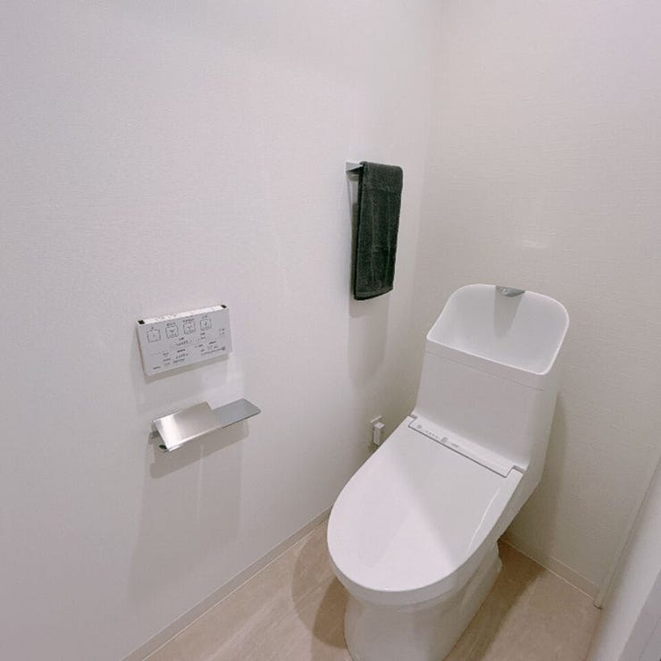 トイレ
ウォシュレットトイレは節水効果だけでなくお掃除も楽々。