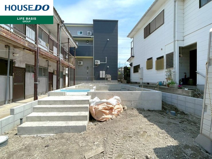【建設性能評価・設計性能評価】品質と安全性を保証するための基準をクリアした住宅。建設性能評価では耐震性、耐久性、施工精度が評価され、設計性能評価では省エネ性、快適性、環境への配慮が高く評価されます。