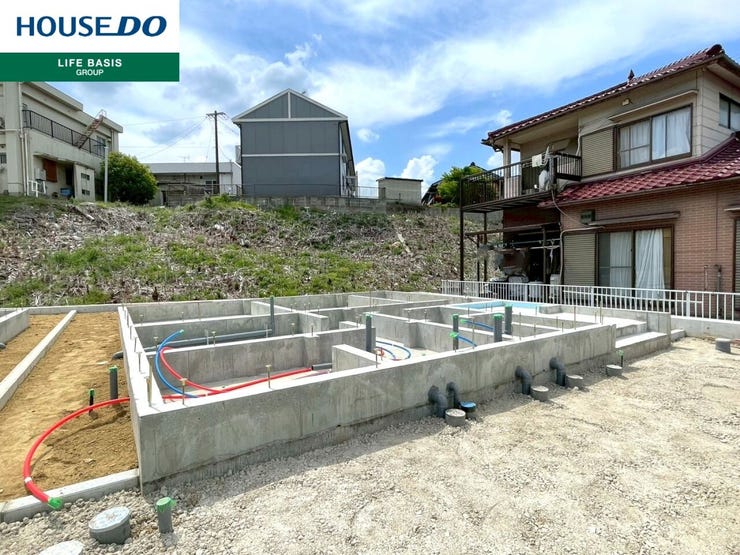【建設性能評価・設計性能評価】品質と安全性を保証するための基準をクリアした住宅。建設性能評価では耐震性、耐久性、施工精度が評価され、設計性能評価では省エネ性、快適性、環境への配慮が高く評価されます。