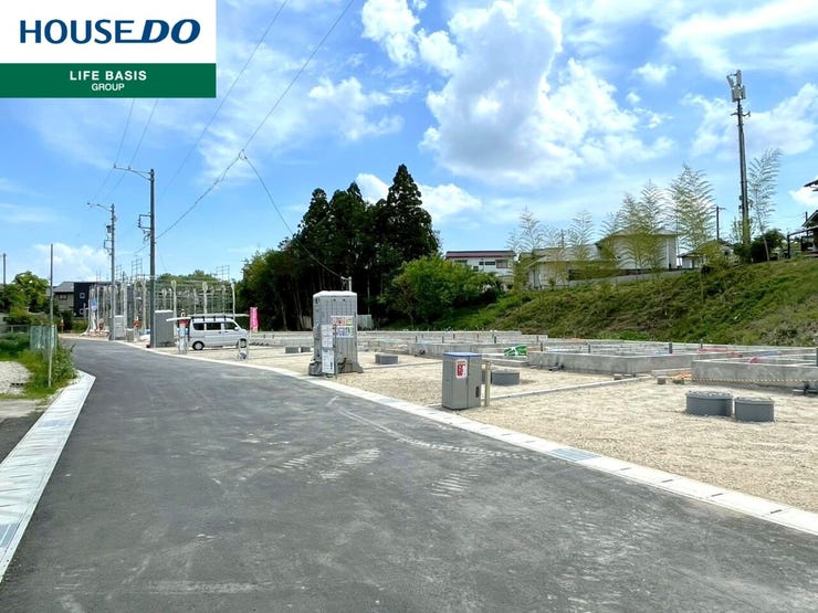 【前面道路】現地をご覧いただき、周辺環境なども一緒に ご確認いただけます!周辺環境もご案内いたします!安心してお住まいが購入出来るようサポート致します! お気軽にお問い合わせくだいませ◎