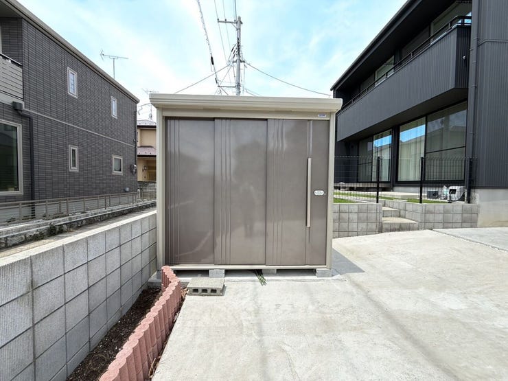 外物置×2ございます