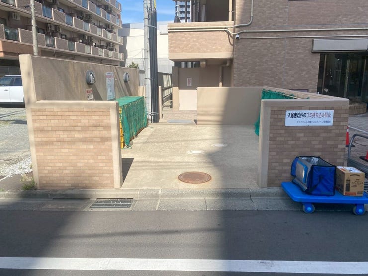 敷地内ゴミ置き場