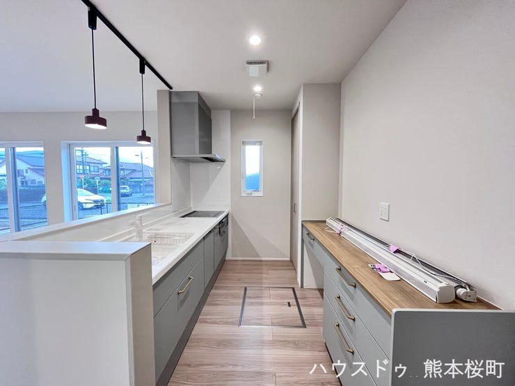 ■家族の「美味しい」が集まる舞台■高い機能性と美しいデザインを両立。料理する人も、待つ人も、笑顔になれる場所です。