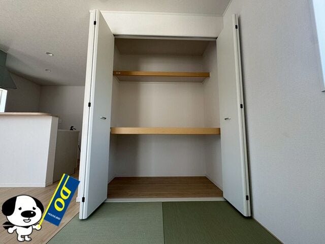 押入は大きなものをしまっておけるので重宝します♪