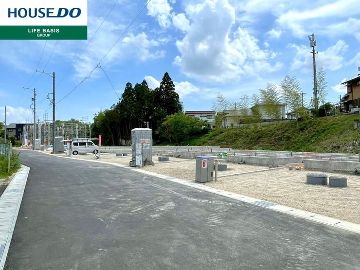 【前面道路】現地をご覧いただき、周辺環境なども一緒に ご確認いただけます!周辺環境もご案内いたします!安心してお住まいが購入出来るようサポート致します! お気軽にお問い合わせくだいませ◎